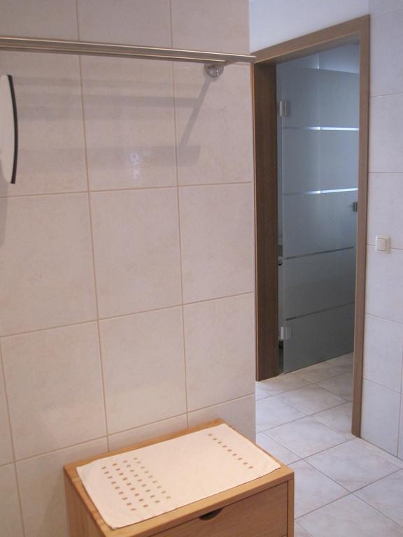 Auel Apartment *